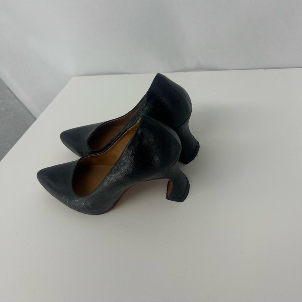 John Fluevlog | Black Textured Heels - Picture 13 of 14